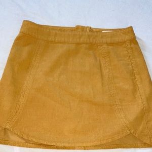 Dusty yellow pacsun skirt